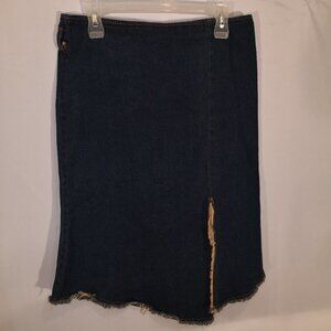 Digital Clothing Ladies Rough Hem Made In Canada Size Large Straight Jean Skirt